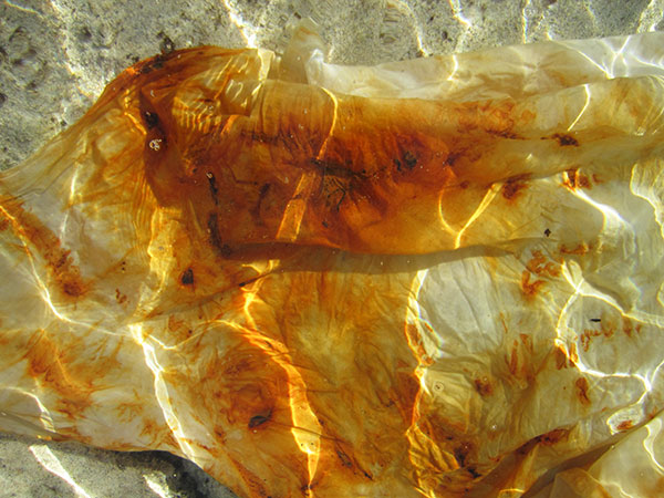 Sun patterns on floating fabric